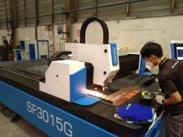 ส่งมอบเครื่อง  Fiber Laser รุ่น LT3015S กำลังเลเซอร์ 1000W พิกัด สเปช มีเดีย จำกัด  กรุงเทพมหานคร