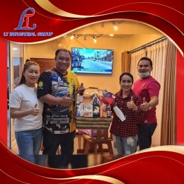 happy new year 2022 ส่งมอบความสุขจากใจ LT GROUP