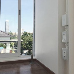 • บ้านที่ใช้ผลิตภัณฑ์รูมอสทั้งหลัง • 