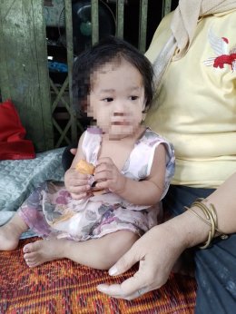 ขอบริจาคนมกล่องให้เด็กแฝด