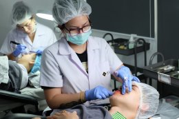 หลักสูตรช่างสักมืออาชีพ Semi Permanent Makeup 5 วัน