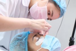 เรียนลิฟติ้งขนตาหลักสูตรเกาหลี-ยุโรป Lash Lifting 1วัน