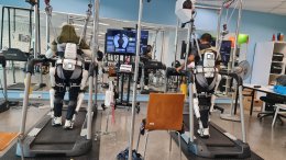 ศึกษาดูงาน หุ่นยนต์เพื่อการฟื้นฟู Rehabilitation Robotics