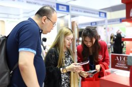 วันแรกของงาน Cosmoprof CBE ASEAN 2023 ได้เริ่มแล้ว! 