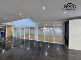 ETON Import : Showroom Renovation (Srinakarin)