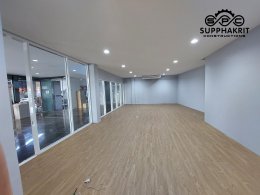 ETON Import : Showroom Renovation (Srinakarin)