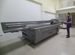 TOSHIBA UV Printer Model YF-2513F