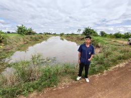 คบ.สุโขทัย  ลงพื้นที่ติดตามการดำเนินการกำจัดวัชพืชและสิ่งกีดขวางทางน้ำโดยเครื่องจักรในคลองระบายน้ำคลองแต้ว และคลองระบายน้ำคลองปู