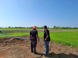 คบ.สุโขทัย  ลงพื้นที่ติดตามความก้าวหน้าปรับปรุงสถานีสูบน้ำด้วยพลังงานแสงอาทิตย์พร้อมระบบส่งน้ำ บ่อสูบน้ำใต้ดินที่ E6