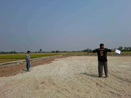 คบ.สุโขทัย  ลงพื้นที่ติดตามความก้าวหน้าปรับปรุงสถานีสูบน้ำด้วยพลังงานแสงอาทิตย์พร้อมระบบส่งน้ำ บ่อสูบน้ำใต้ดินที่ E6