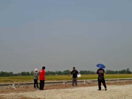 คบ.สุโขทัย  ลงพื้นที่ติดตามความก้าวหน้าปรับปรุงสถานีสูบน้ำด้วยพลังงานแสงอาทิตย์พร้อมระบบส่งน้ำ บ่อสูบน้ำใต้ดินที่ E6