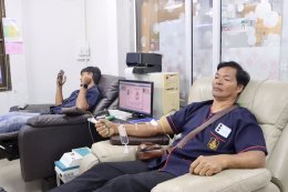 คบ.สุโขทัย  จัดกิจกรรมบริจาคโลหิต เนื่องในวันคล้ายวันพระบรมราชสมภพ พระบาทสมเด็จ พระบรมชนกาธิเบศร มหาภูมิพลอดุลยเดชมหาราช บรมนาถบพิตร วันชาติ