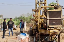 คบ.สุโขทัย  ลงพื้นที่ติดตามความก้าวหน้างานปรับปรุงเจาะบ่อสูบน้ำใต้ดินใหม่เพื่อการชลประทานพร้อมโรงสูบน้ำ (ทดแทนบ่อเดิม) บ่อสูบน้ำใต้ดินที่ L2