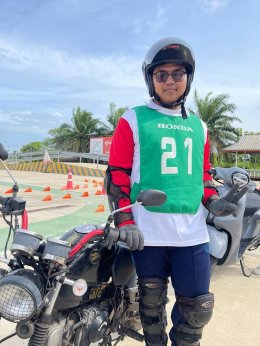 โครงการส่งเสริมวินัยจราจร ร่วมกับ บริษัท ศุภกิตติ์มอเตอร์สุราษฎร์ธานี จำกัด ปีการศึกษา 2569