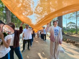 กิจกรรมแห่ผ้าห่มพระธาตุศรีสุราษฎร์แลธรรมชาติเขาท่าเพชร ครั้งที่ 16