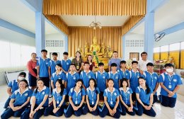 เด็กพาณิชย์สุราษฎร์ หิ้วปิ่นโต เข้าวัด ฟังธรรม