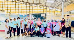 ทีมสาธารณสุขและสิ่งแวดล้อม เทศบาลนครสุราษฎร์ธานี ตรวจสุขาภิบาลอาหาร ภายในโรงอาหารของวิทยาลัย ปีการศึกษา 2568