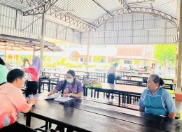 ทีมสาธารณสุขและสิ่งแวดล้อม เทศบาลนครสุราษฎร์ธานี ตรวจสุขาภิบาลอาหาร ภายในโรงอาหารของวิทยาลัย ปีการศึกษา 2568