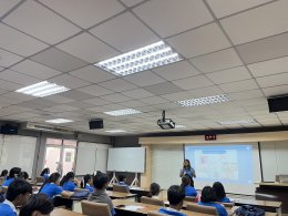 กิจกรรมบรรยายพิเศษ การวางแผนการเงินและการลงทุนพื้นฐาน ปีการศึกษา 2568