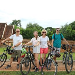 FULL DAY CYCLING CULTURE TRIP 