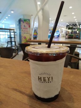 ร้าน Hey coffee สาขาเดอะมอลล์บางกะปิ  ไว้วางใจใช้เครื่องทำน้ำแข็ง GenIce 