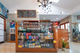 NxGalleryCardGame & Board Game Cafe ไว้วางใจ #เครื่องทำน้ำแข็งเจ็นไอซ์