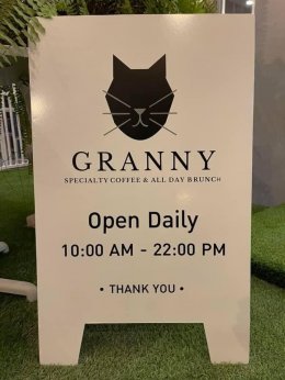 ขอบคุณร้าน Granny cafe ที่เลือกใช้เครื่องทำน้ำแข็ง EIS ICE