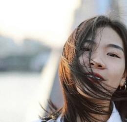 EVE, English/Thai