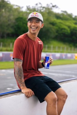  ก้อง สมเกียรติ จับมือ Red Bull สู้ศึกโมโตจีพี