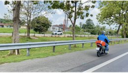 ขี่มอเตอร์ไซค์ Honda Wave 125l ไปเที่ยวเบตง