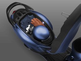 YAMAHA GRAND FILANO HYBRID เติมเฉดใหม่ Deep Navy Blue