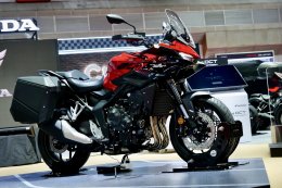 รถจักรยานยนต์ Honda เปิดตัว CB1000GT ครั้งแรกในไทย!