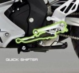 Yamaha R15M Monster Black ปลุก DNA รถแข่ง MotoGP