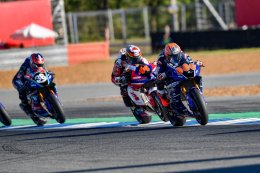 เพลงชาติดัง ทัพนักบิดยามาฮ่า ฟอร์มเดือด!