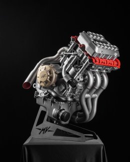 MV Agusta เปิดตัว Square 5 เครื่องยนต์ 5 สูบสุดล้ำ! 