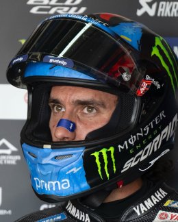 ผลงานเด็กอารากอนเฉิดฉาย ออกแบบลายหมวกกันน็อค