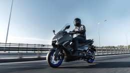 New YAMAHA TMAX 2025