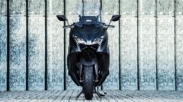 New YAMAHA TMAX 2025