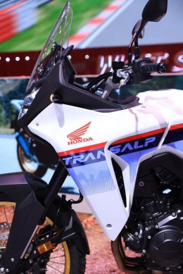 ไทยฮอนด้าเปิดประสบการณ์ใหม่ New Honda XL750 Transalp บิ๊กไบค์สไตล์แอดเวนเจอร์  คู่หูคันใหม่ท้าทายทุกเส้นทาง เปิดจองแล้ววันนี้ที่งาน Motor Show 2023