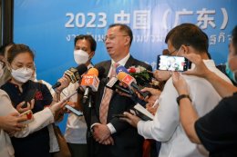 集团副总裁钟慕岳出席深圳产品展示中心供采对接日活动