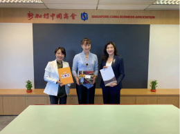 集团董事长郭蕊女士和联席CEO黄兰珺女士拜访新加坡中国总商会