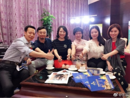 集团与汕头市亚众泰置业公司携手在君华酒店举办了一场名为“泰华名流之约”