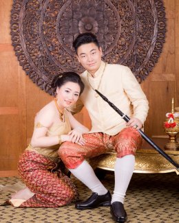 ถ่ายภาพชุดไทย