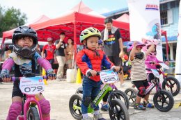 ไทยฮอนด้า จัดกิจกรรมพิเศษจักรยานขาไถ นักบิดฟันน้ำนม