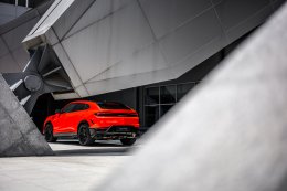 เรนาสโซ มอเตอร์ เผยโฉม Lamborghini Urus SE ซูเปอร์เอสยูวีปลั๊กอินไฮบริดรุ่นแรกของแบรนด์