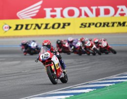 Honda CBR250RR คว้าโพเดียมอันดับ 2 ARRC สนามช้าง