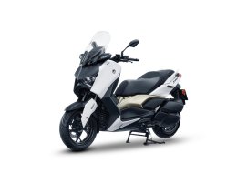 NEW YAMAHA XMAX CONNECTED…