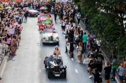 Love Pride Parade 2024 ขบวนพาเหรดสุดยิ่งใหญ่ 