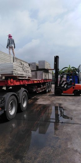 รถเทลเลอร์ จัดส่งผนังนวัตกรรม JAIBOONSPEEDWALL 