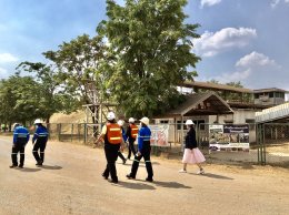โครงการส่งเสริมการสร้างเสริมสุขภาพแรงงานในสถานประกอบการ เดินหน้าลงพื้นที่ตรวจประเมินสถานประกอบการปลอดบุหรี่ จังหวัดนครราชสีมา พร้อมให้กำลังใจคณะทำงาน